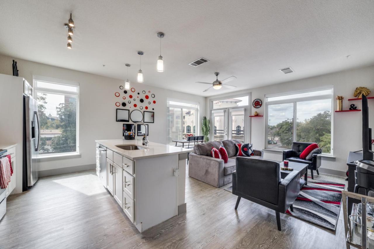 Radiant Condo On The Riverwalk 1325 San Antonio Buitenkant foto